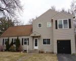 Pre-foreclosure in  AMBERGATE RD Syracuse, NY 13214