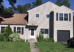 Pre-foreclosure in  AMBERGATE RD Syracuse, NY 13214