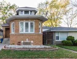 Pre-foreclosure in  S OGLESBY AVE Chicago, IL 60617
