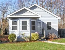 Pre-foreclosure Listing in SEAMANS NECK RD SEAFORD, NY 11783