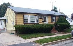  Armond St, Uniondale NY