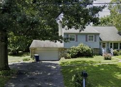 Pre-foreclosure Listing in CORNWALL DR CHALFONT, PA 18914