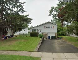 Pre-foreclosure in  LINDBERGH AVE Abington, PA 19001