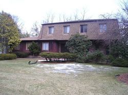 Pre-foreclosure in  SCENIC VISTA DR New City, NY 10956