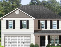 Pre-foreclosure in  EDENBROOKE CIR Anderson, SC 29621