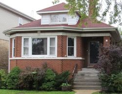 Pre-foreclosure in  W SUNSET DR Elmwood Park, IL 60707