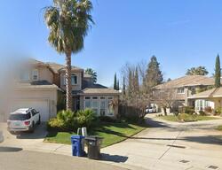Pre-foreclosure in  RITZ WAY Fair Oaks, CA 95628