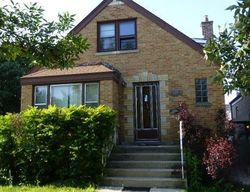 Pre-foreclosure in  W MARQUETTE RD Chicago, IL 60629