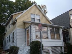 Pre-foreclosure in  OLYMPIC TER Irvington, NJ 07111