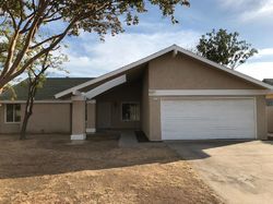 Pre-foreclosure in  STANFORD AVE Madera, CA 93637