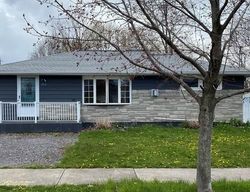 Pre-foreclosure Listing in 96TH ST NIAGARA FALLS, NY 14304