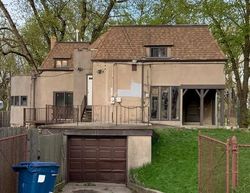 Pre-foreclosure in  S BURNHAM AVE Chicago, IL 60633