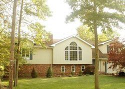 Pre-foreclosure in  N LAKESIDE DR E Medford, NJ 08055