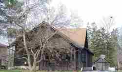 Pre-foreclosure in  S WALNUT AVE Freeport, IL 61032