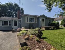 Pre-foreclosure in  WINCHELL DR Syracuse, NY 13209