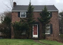 Pre-foreclosure in  OLD FARM RD Pittsburgh, PA 15234