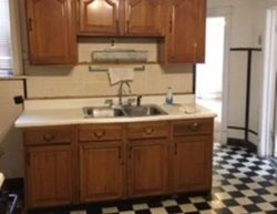 Pre-foreclosure in  W GRENSHAW ST Chicago, IL 60624