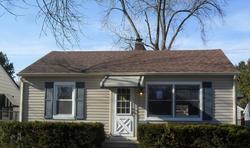 Pre-foreclosure in  ROOSEVELT AVE Joliet, IL 60435