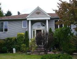 Pre-foreclosure in  RALPH AVE Central Islip, NY 11722