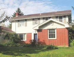 Pre-foreclosure Listing in W HIGHLAND RD BARRINGTON, IL 60010
