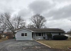 Pre-foreclosure in  S MEADOWBROOK DR Plainfield, IL 60544