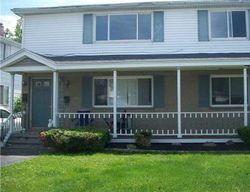 Pre-foreclosure in  N SEINE DR Buffalo, NY 14227