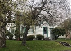 Pre-foreclosure in  S 60TH ST Tacoma, WA 98408