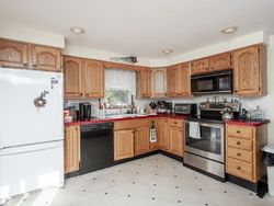 Pre-foreclosure Listing in ROBERT CIR TEWKSBURY, MA 01876