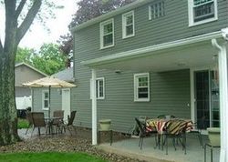Pre-foreclosure in  COBLENTZ DR Youngstown, OH 44514