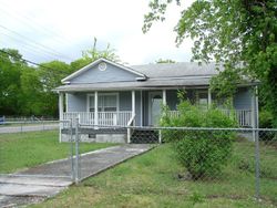 Pre-foreclosure in  DODSON AVE Chattanooga, TN 37406