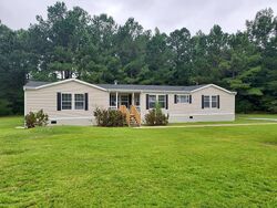Pre-foreclosure in  GOODMAN RD Lynchburg, SC 29080