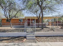Pre-foreclosure in  E 28TH ST Tucson, AZ 85711