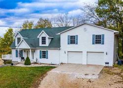 Pre-foreclosure in  N WILDLIFE DR Hopedale, IL 61747