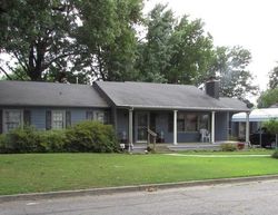 Pre-foreclosure in  COLUMBUS ST Muskogee, OK 74401