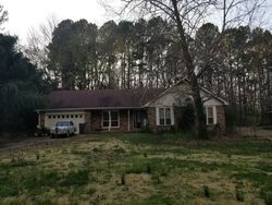 Pre-foreclosure in  N STANTON AVE Fayetteville, AR 72703