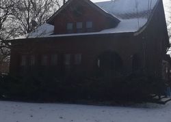 Pre-foreclosure in  E LIBERTY ST Girard, OH 44420