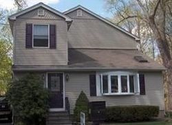 Pre-foreclosure Listing in SOUTH RD WAYNE, NJ 07470
