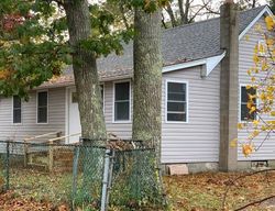 Pre-foreclosure in  WASHINGTON DR Mastic Beach, NY 11951