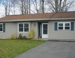 Pre-foreclosure in  CORONET CT Newark, DE 19713