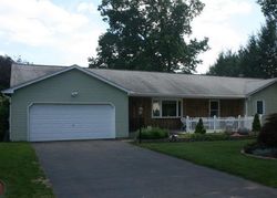 Pre-foreclosure in  BLACKSTONE LN East Hartford, CT 06108