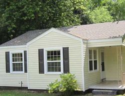 Pre-foreclosure in  N PLYMOUTH RD NW Huntsville, AL 35811