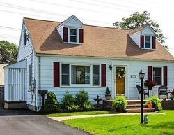 Pre-foreclosure Listing in HERBERT AVE MILLTOWN, NJ 08850