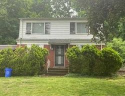 Pre-foreclosure Listing in DEAN DR TENAFLY, NJ 07670