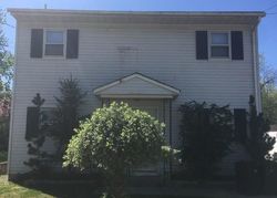 Pre-foreclosure Listing in ANNE ST SOUTH RIVER, NJ 08882