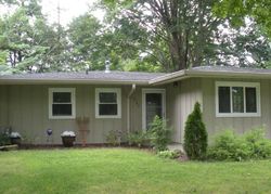 Pre-foreclosure in  RADIANCE RD Louisville, KY 40220