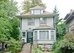 Pre-foreclosure in  N RIDGELAND AVE Oak Park, IL 60302