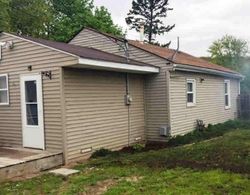 Pre-foreclosure Listing in MCKINLEY AVE DAVENPORT, IA 52802