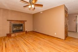 Pre-foreclosure Listing in S 15TH ST MARION, IA 52302