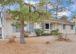 Pre-foreclosure in  PARKSIDE DR Forked River, NJ 08731
