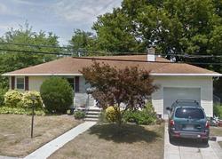 Pre-foreclosure in  DEBORA AVE Northfield, NJ 08225